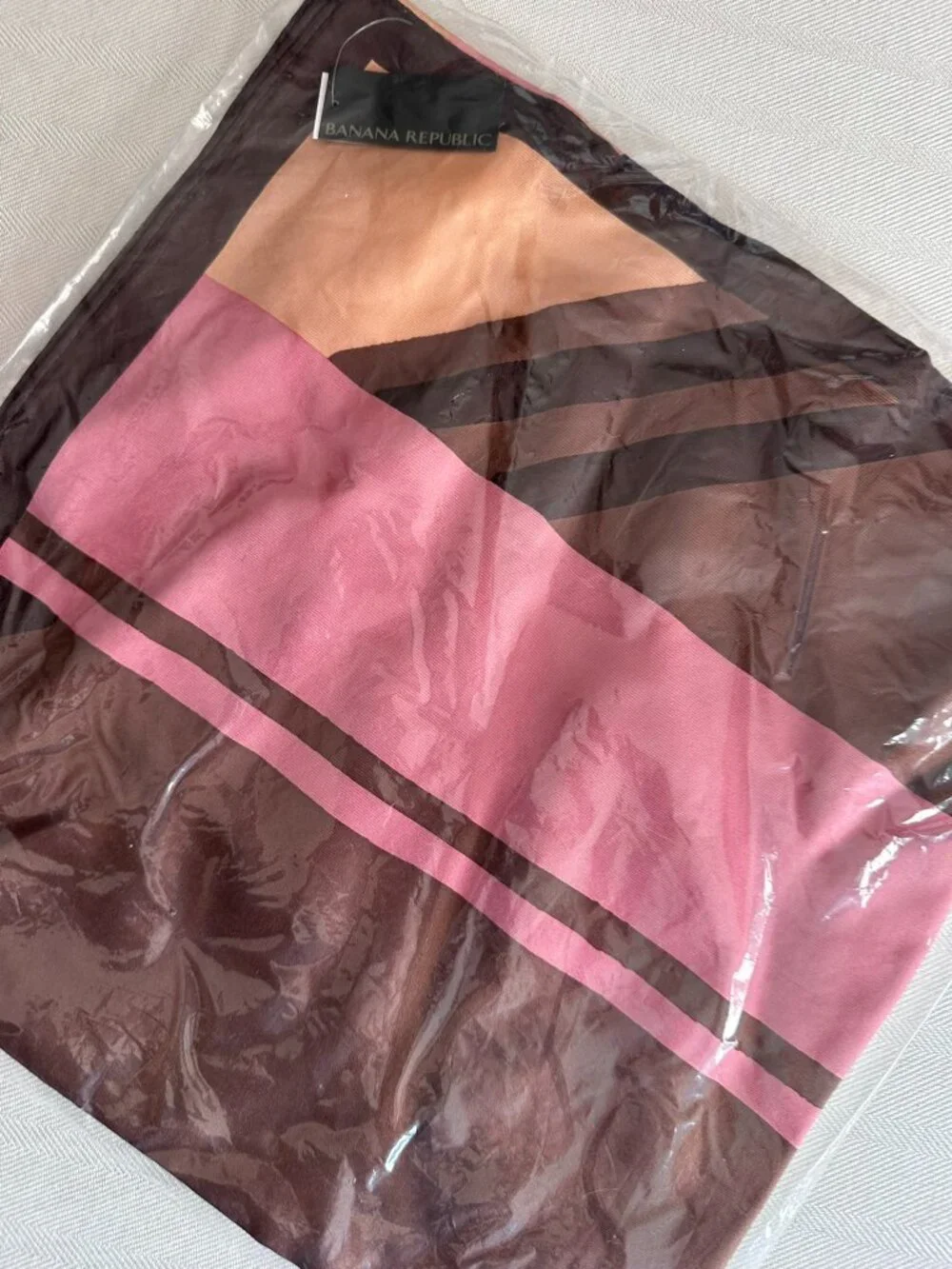 NWT Banana Republic 100% Silk 43